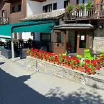 Hotel Triolet