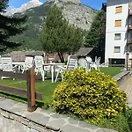 Triolet Hotel 3*