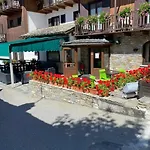 Triolet Courmayeur