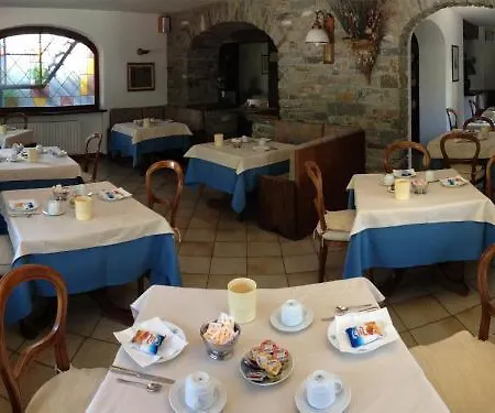 Szálloda Triolet 3*