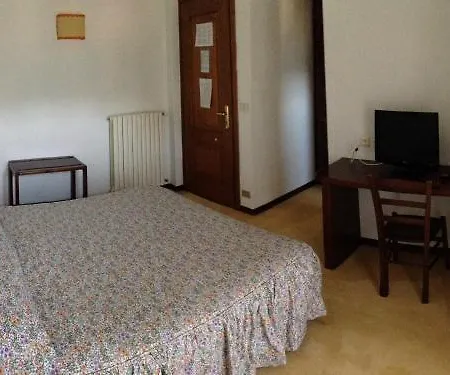 Triolet 3*