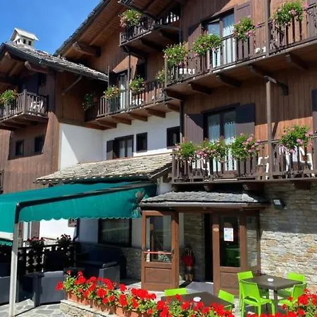 Hotel Triolet