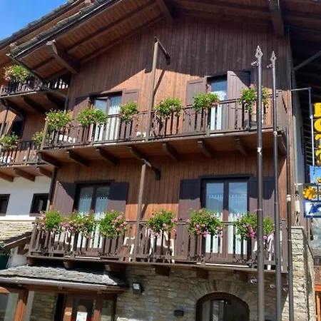 Triolet Courmayeur
