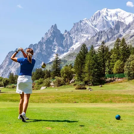 Triolet 3* Courmayeur