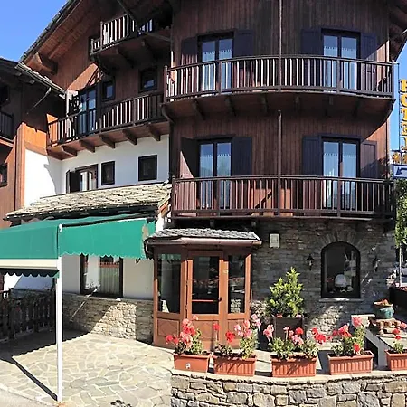 Hotel Triolet 3*