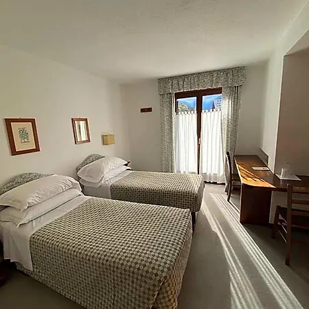 Hotel Triolet