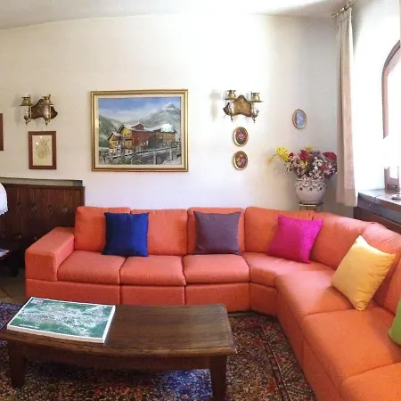 Triolet 3*