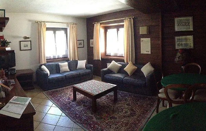 Triolet Hotel Courmayeur